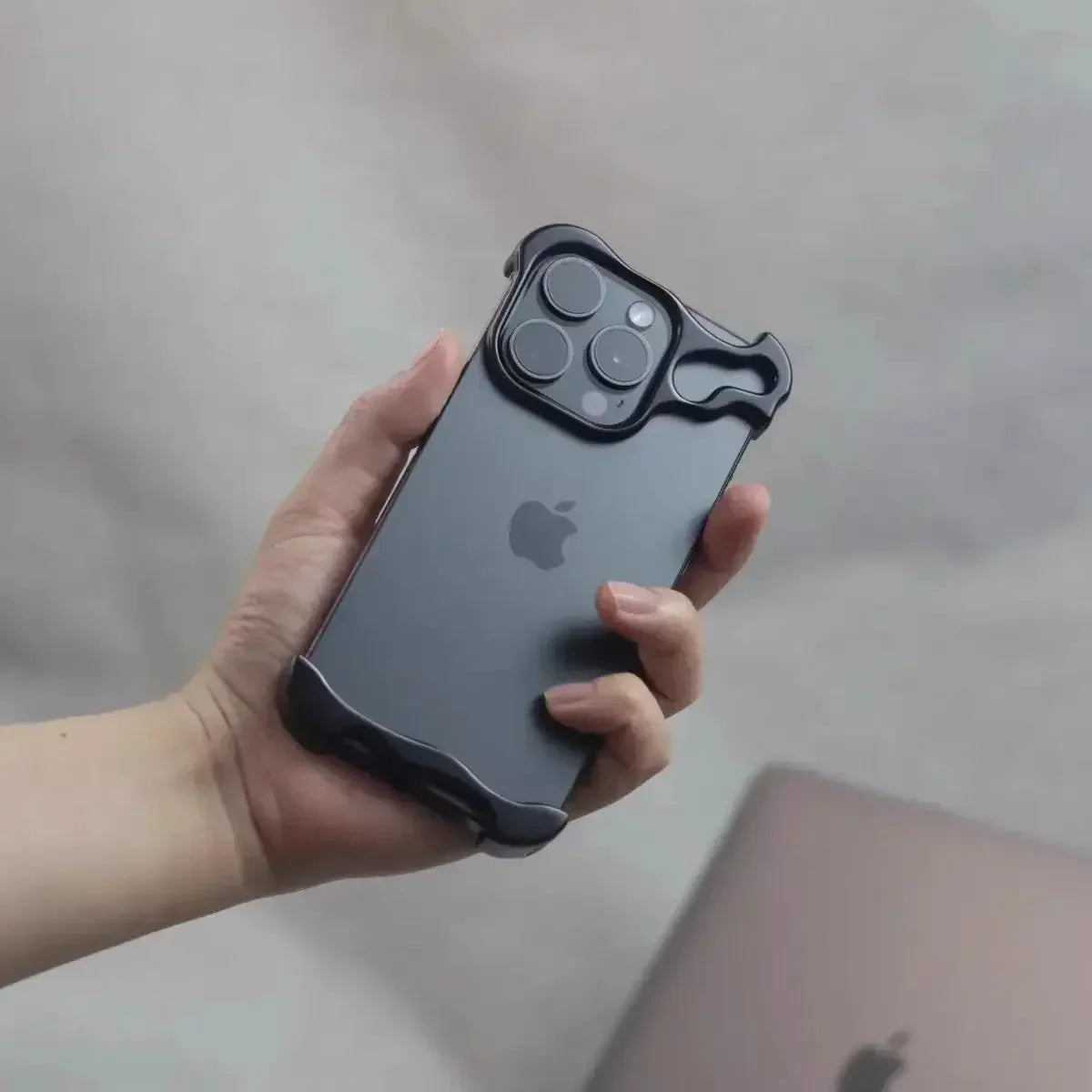 Irregular Metal Bumper Phone Case Iphone 16 15 14 13 Pro Max plus with Lens Film Protection Bare Aluminum Alloy Shockproof Cover