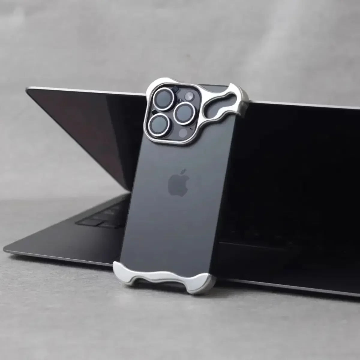 Irregular Metal Bumper Phone Case Iphone 16 15 14 13 Pro Max plus with Lens Film Protection Bare Aluminum Alloy Shockproof Cover